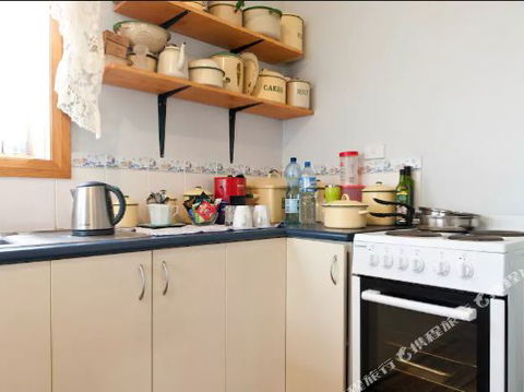 Wombat Haven Bed & Breakfast White Beach - Melbourne Tourism 1