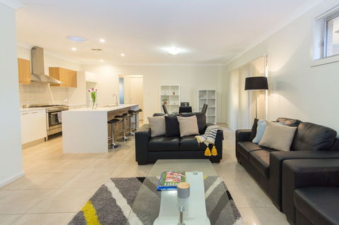 Vantage Court A Hidden Gem Of Mudgee 11 - Melbourne Tourism 3