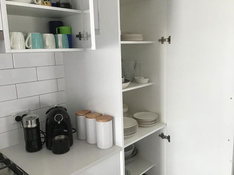 Discover Beach Retreat - Melbourne Tourism 4