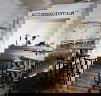 Plough Hotel - Melbourne Tourism