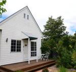 Briar Rose Cottages - Melbourne Tourism