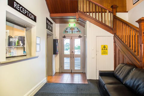 Federal Hotel - Melbourne Tourism 1