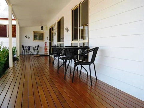 Gatekeepers Traditional Bed & Breakfast - Melbourne Tourism 5