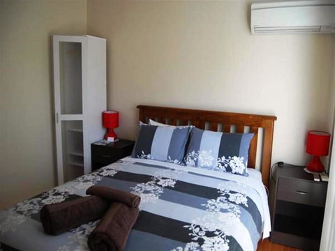 Gatekeepers Traditional Bed & Breakfast - Melbourne Tourism 4