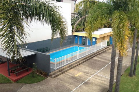 Waterview Holiday Apartments - Melbourne Tourism 2
