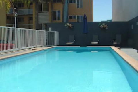 Waterview Holiday Apartments - Melbourne Tourism 1