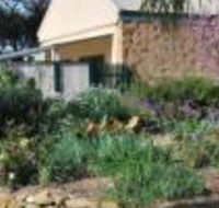 Brayfield Cottage - Melbourne Tourism