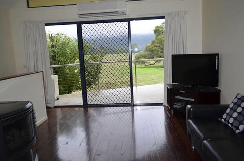 Halls Gap Escape - Melbourne Tourism 1
