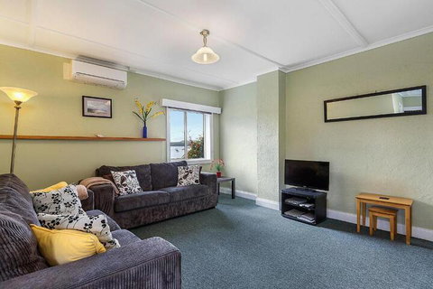 Smugglers Rest Apartments Dover - Melbourne Tourism 6