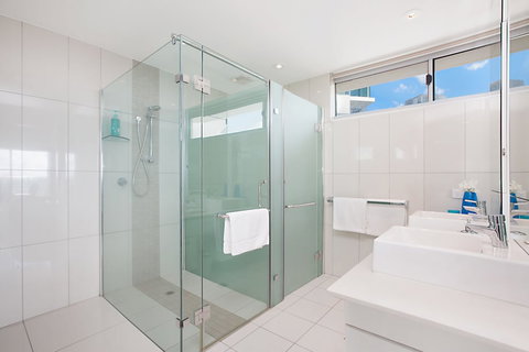 Beachlife Holiday Apartments - Melbourne Tourism 3