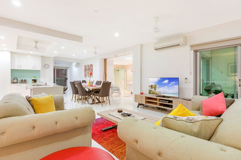 Beachlife Holiday Apartments - Melbourne Tourism 6
