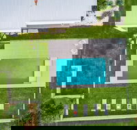 Your Luxury Escape - Scenic Vista