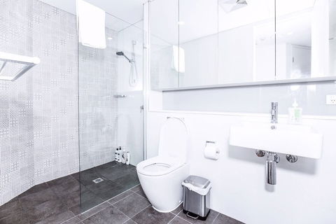B08-darling Harbour Studio - Melbourne Tourism 2