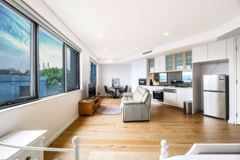B08-darling Harbour Studio - Melbourne Tourism 5