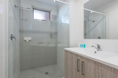 Jurien Bay Motel Apartments - Melbourne Tourism 3