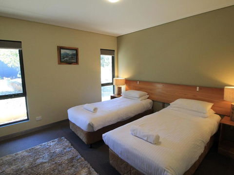 Kickenback Lodge - Melbourne Tourism 6