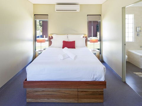 Kickenback Lodge - Melbourne Tourism 1