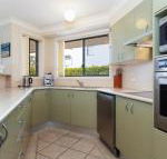 2 Peninsula Waters three bedroom unit with spacious private courtyard  WIFI - Melbourne Tourism