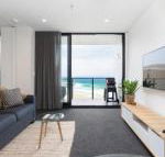 Luxury Beachfront Apartment in Newcastle - Melbourne Tourism