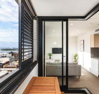 Boutique Apartment in Highly Sought After Arena - Melbourne Tourism