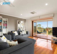 Acqua Vista water view fireplace walk to beach - Melbourne Tourism