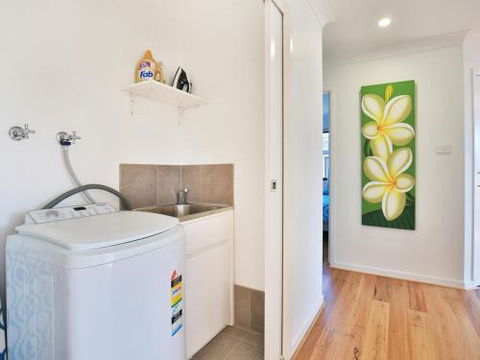 VIlla Zelma Culburra Beach - Melbourne Tourism 1