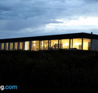 DEstrees Bay Beach House - Melbourne Tourism