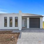 Lot 25 At Links - Melbourne Tourism 0