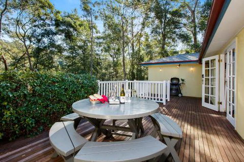 Hilldo Lovely Mountainside Accommodation - Melbourne Tourism 2