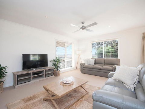 Banksia Beach House - Melbourne Tourism 5