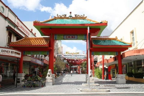 FV Iconic Designer APT, Parking, Near CBD Qfv147-14 - Melbourne Tourism 1