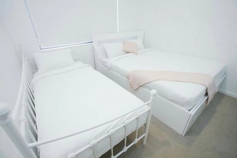 B03-darling Harbour 1 BDR APT - Melbourne Tourism 1
