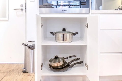 B03-darling Harbour 1 BDR APT - Melbourne Tourism 0