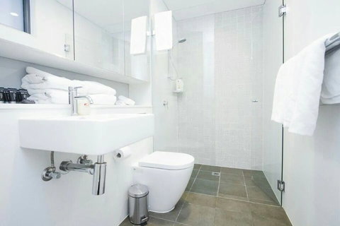 B03-darling Harbour 1 BDR APT - Melbourne Tourism 3