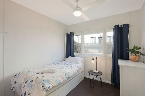 Bungo Beach House Pet Friendly House - Melbourne Tourism 4