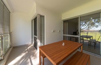 Lakeview Apartment Suite 16 - Melbourne Tourism 3