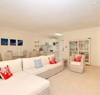 Nicholli Bay Parklands Unit 32 2 Gowrie Avenue - Melbourne Tourism