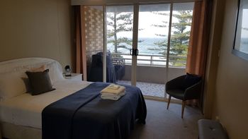 Point Break 2 Bedroom Apartment - Melbourne Tourism 1