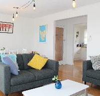 Newly Renovated Unit Waters Edge - Melbourne Tourism