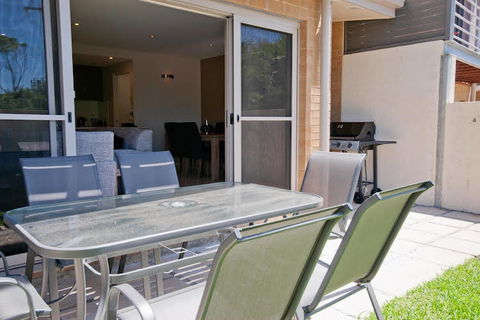 K Bay 6 Town House - Melbourne Tourism 0