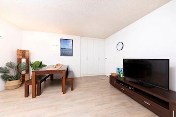 Hibiscus Court Unit 4 - Melbourne Tourism 3