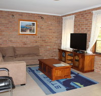 Surf Beach Family Friendly Home - Melbourne Tourism