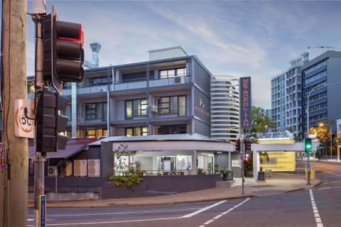 The Metropolitan Spring Hill - Melbourne Tourism 1