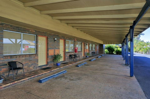 Smart Motel Bert Hinkler - Melbourne Tourism 1