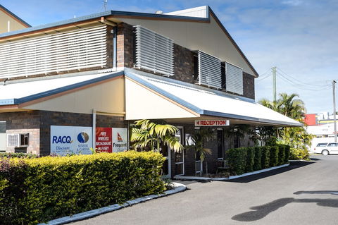 Smart Motel Bert Hinkler - Melbourne Tourism 0