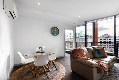 Ella, 1BDR Melbourne Apartment - Melbourne Tourism 1