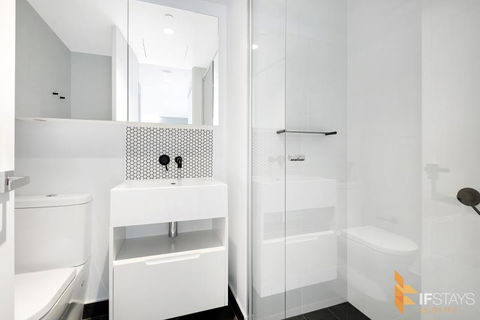 IFSuites (IFSTAYS) Light House Apartment - Melbourne Tourism 2