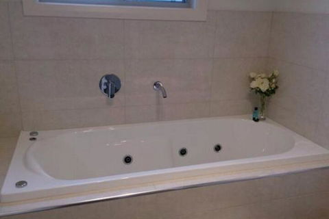 Annabelles Cottage - Melbourne Tourism 7