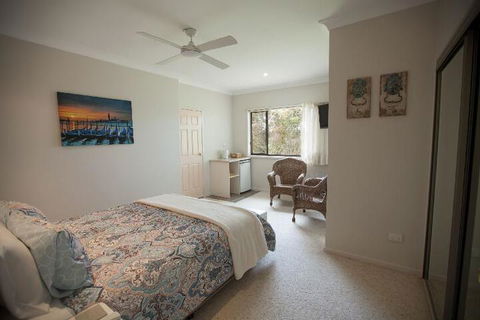 Batemans Bay Manor - Melbourne Tourism 6