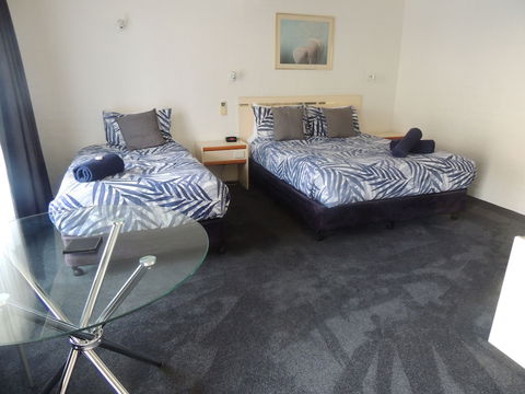 Argyle Terrace Motor Inn - Melbourne Tourism 6